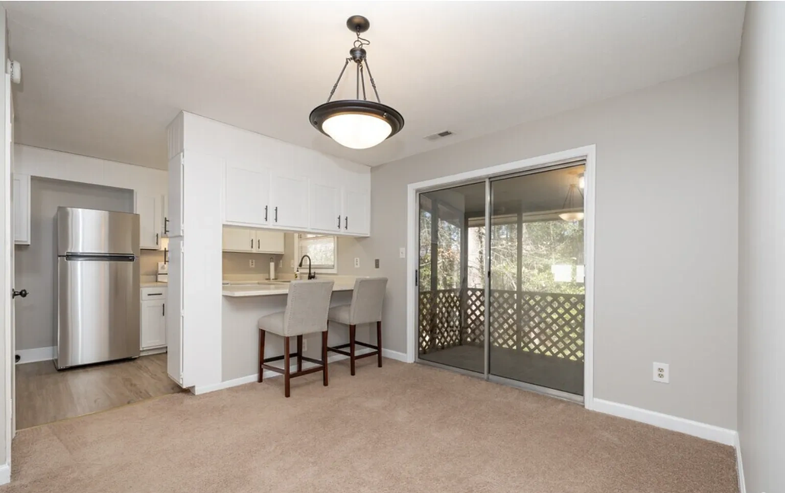Whitfield Apartments – photo 4