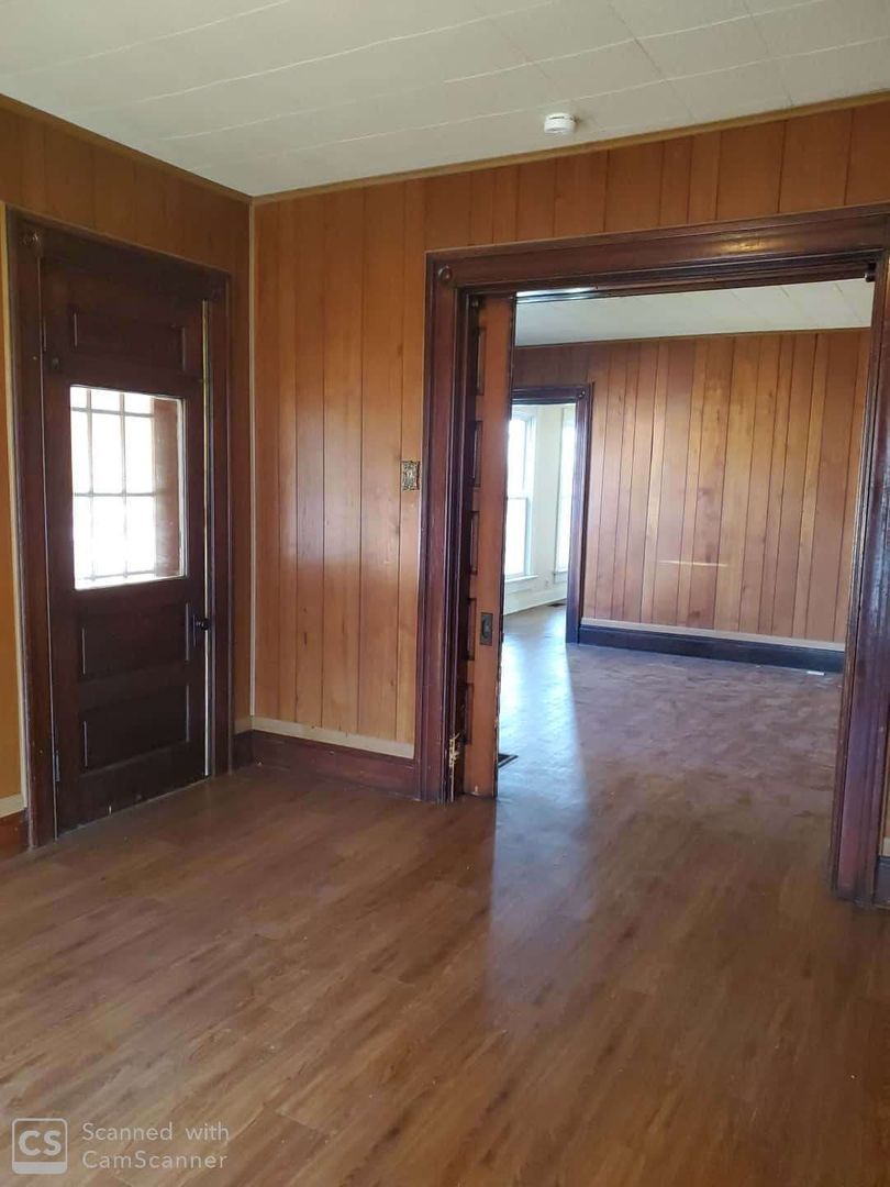 536 St Paul Ave – photo 3