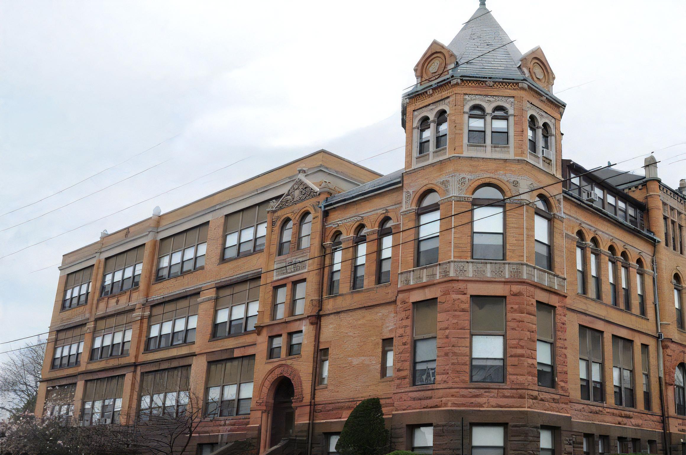 251 Court St unit 101 – photo 1