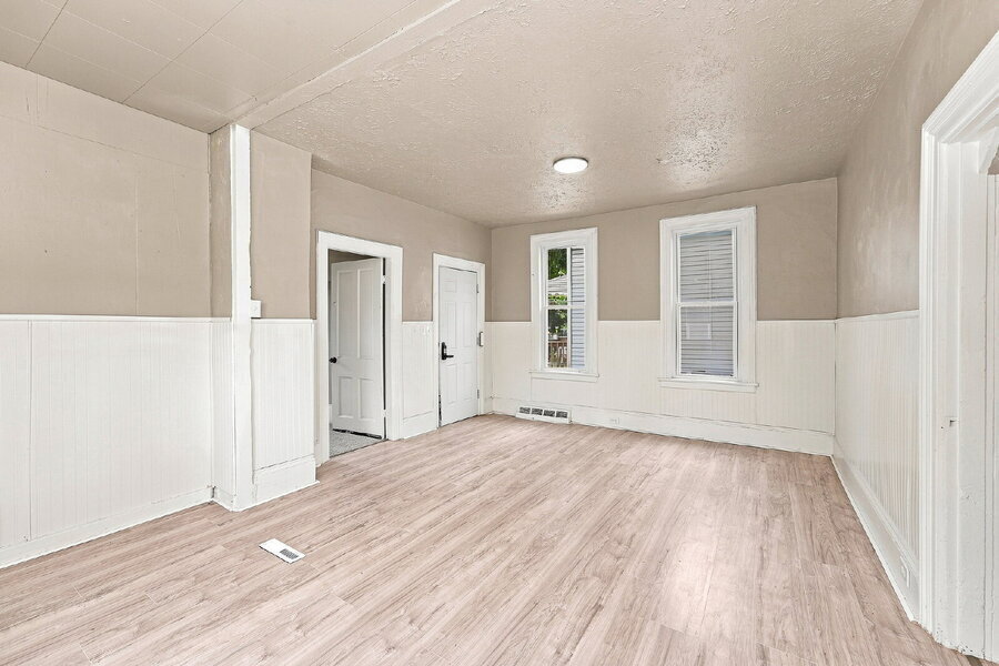 4212 Apple Ave – photo 2