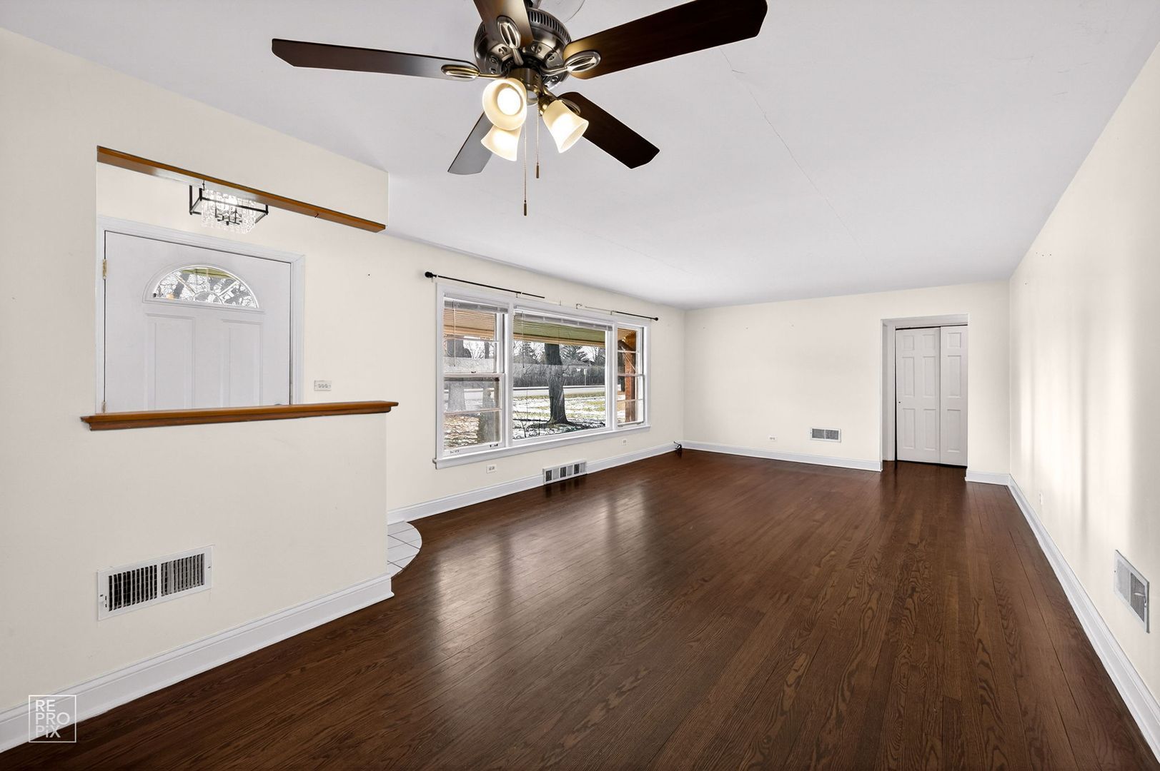 304 W Golf Rd – photo 4
