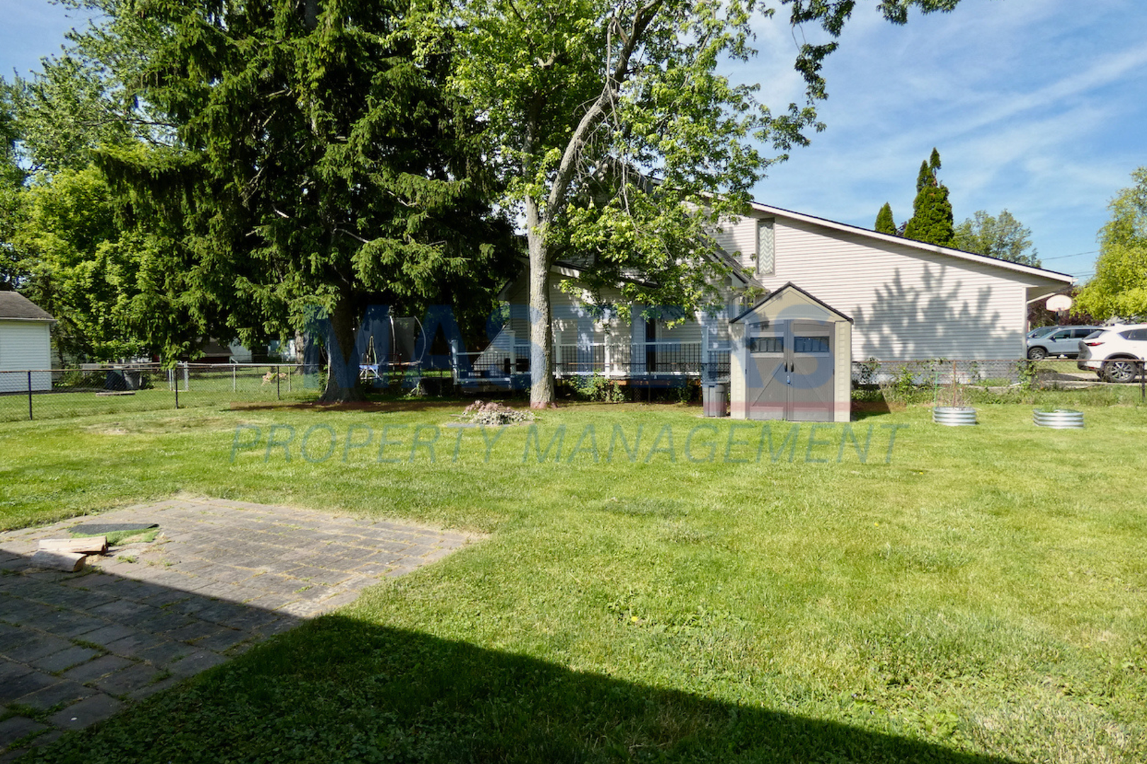 827 Wall St – photo 2