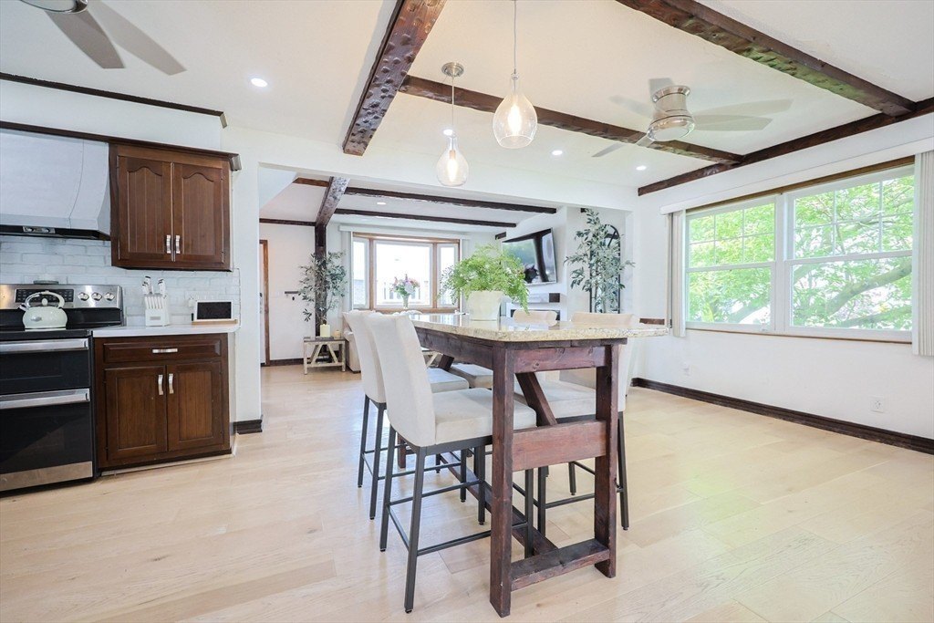 115 Charger St – photo 5