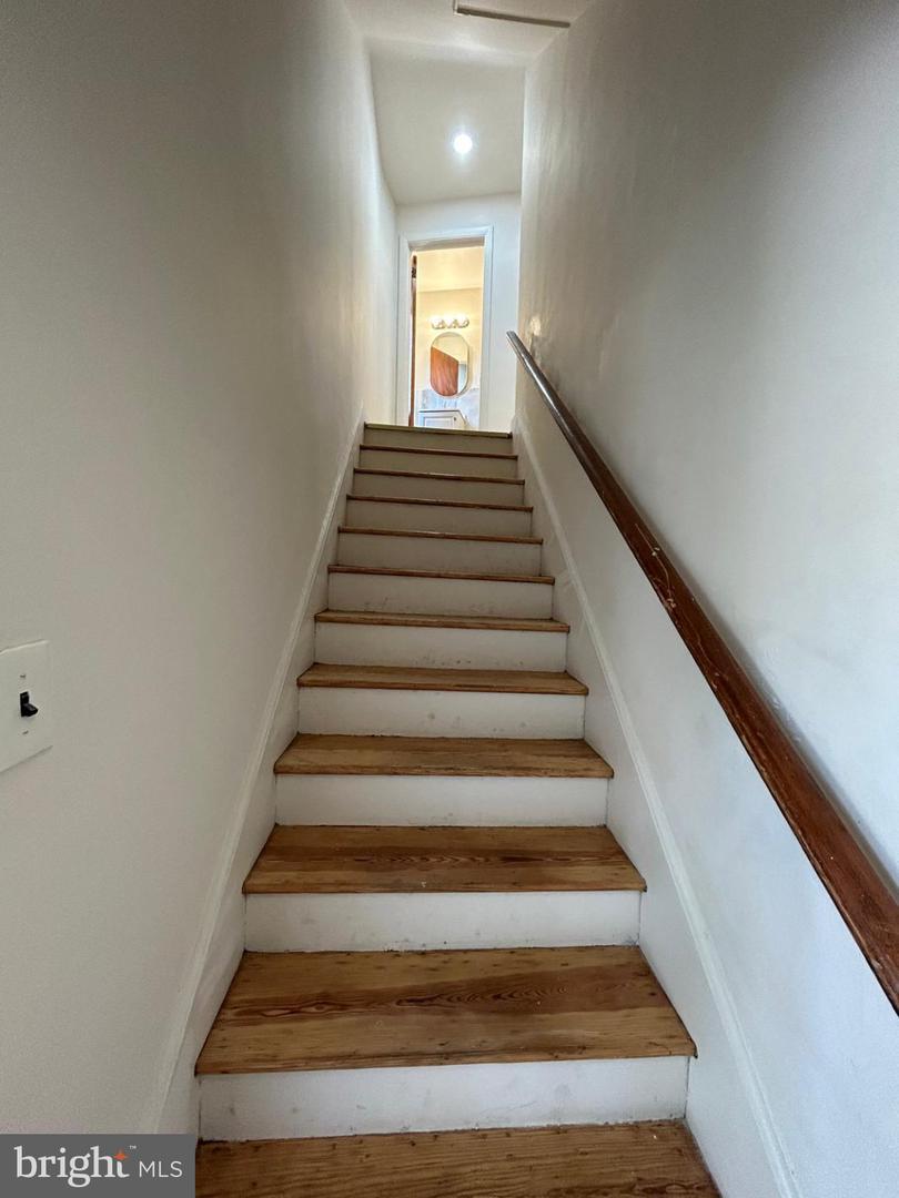 24 High St – photo 3