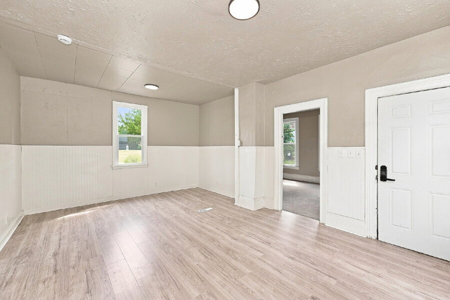4212 Apple Ave – photo 3