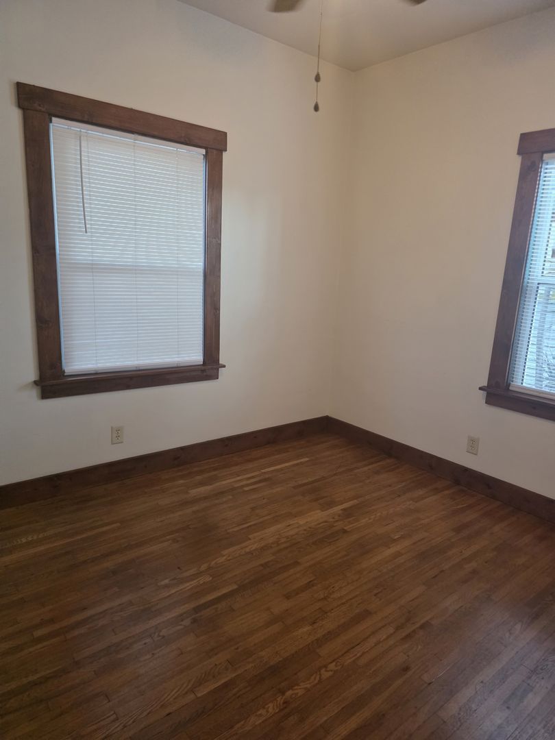 3506 E 10th St unit Unit B – photo 4