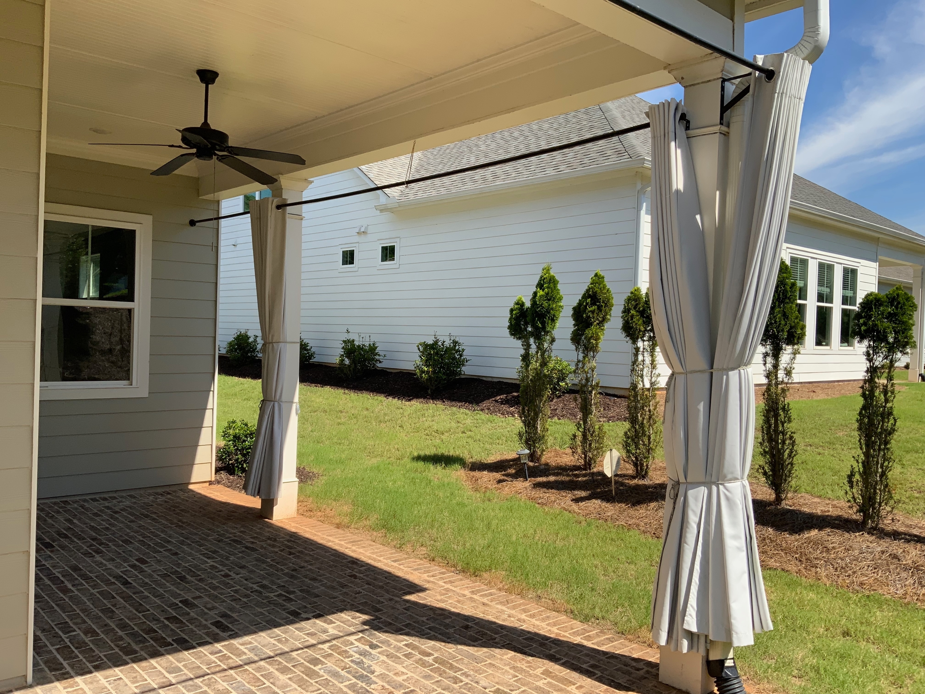 1070 Providence Loop – photo 3