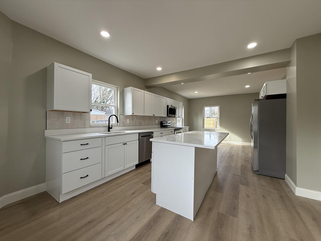 901 Cleveland Ave – photo 1