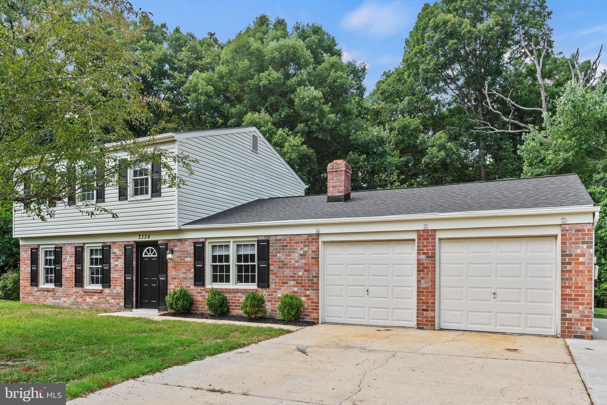 2324 Kent Ct – photo 4