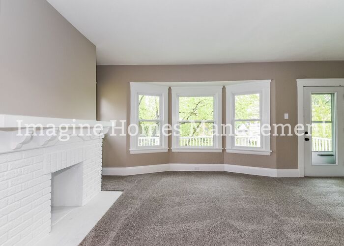 18436 Sloane Ave unit 2 – photo 5