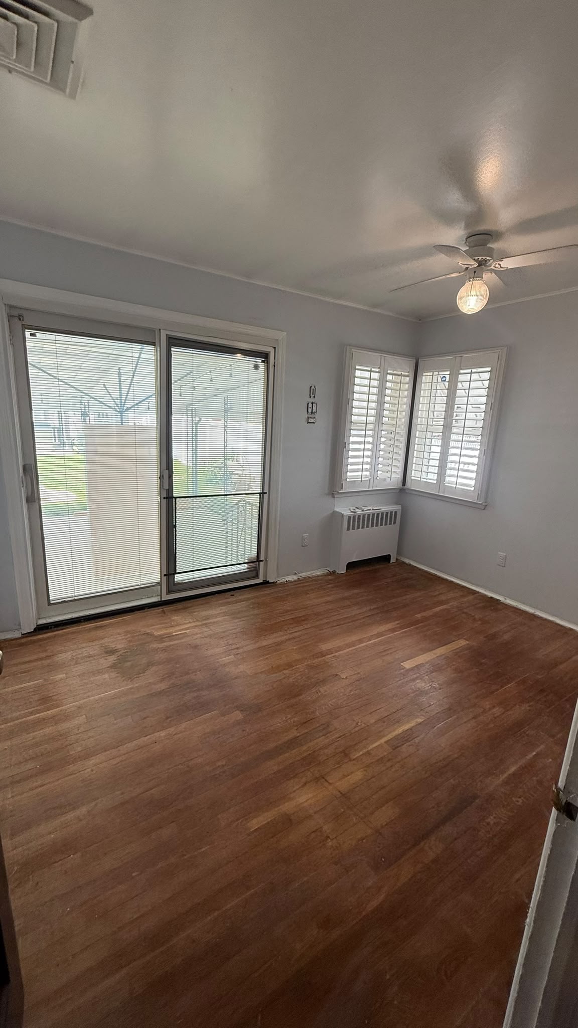 35 Julian St – photo 2