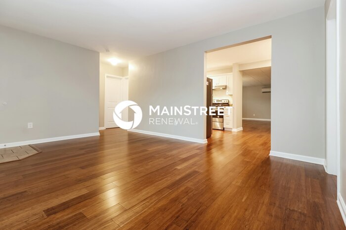 723 Sunset Dr – photo 2