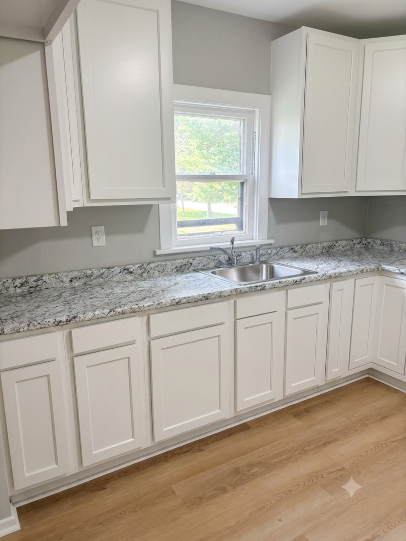 4028 Harper Ave – photo 1