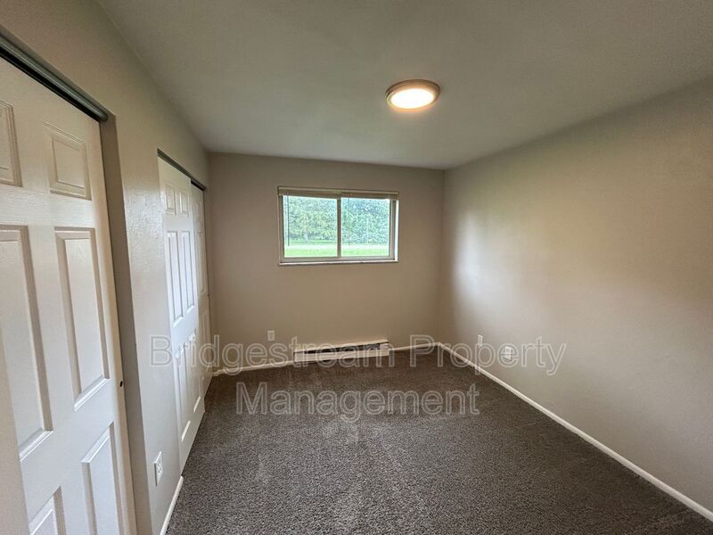 75 N Gebhart Church Rd unit C – photo 4