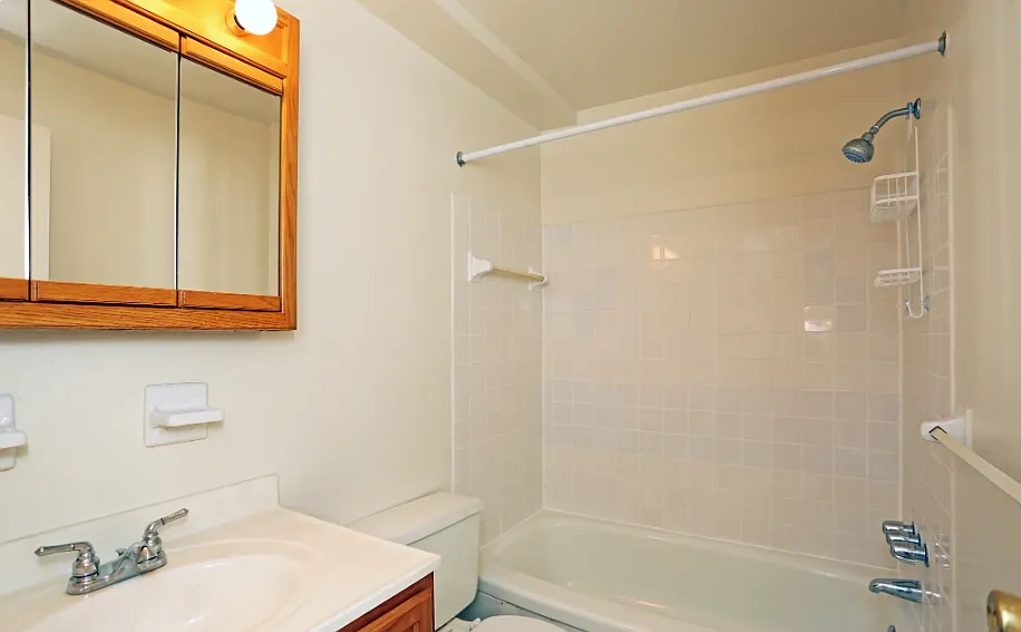 Canal House Apartments – photo 4