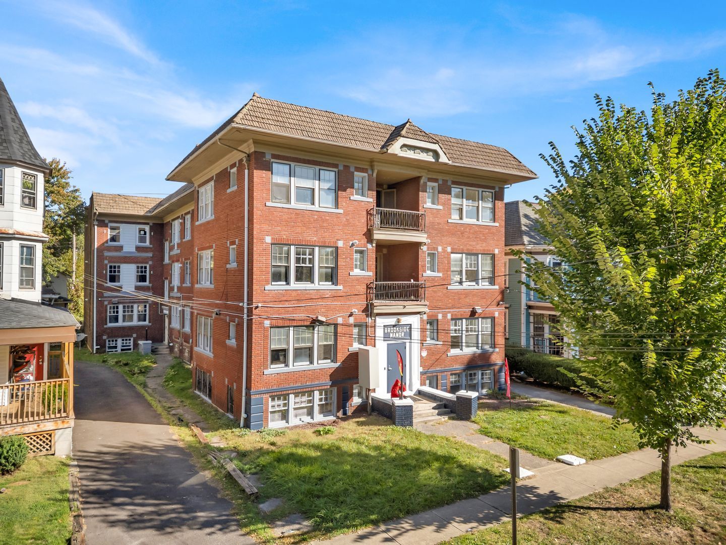 3308 Archwood Ave unit Unit 3 – photo 1