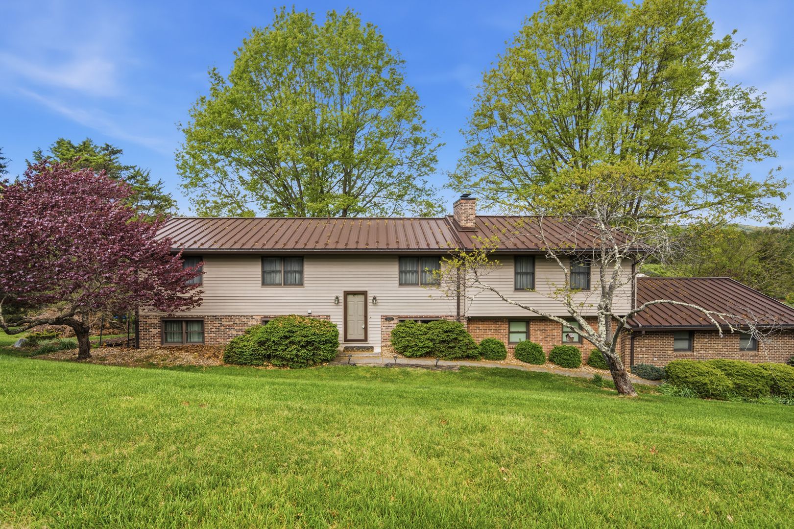 1721 Plank Dr – photo 1