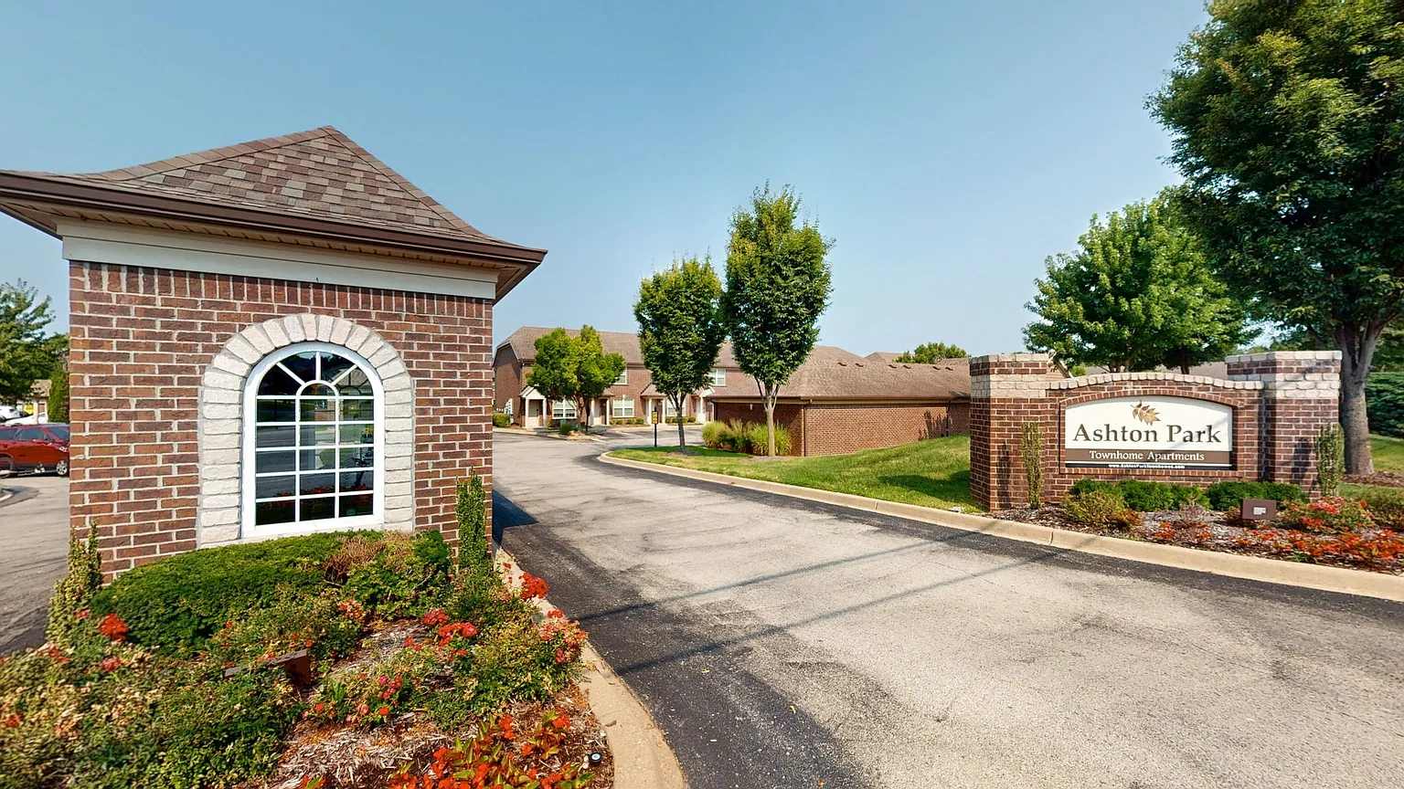Ashton Park Townhomes – photo 1