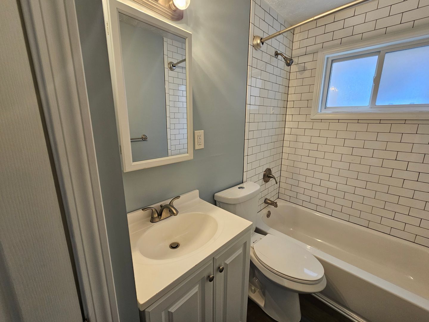 640 Highland Pl unit 2 – photo 4