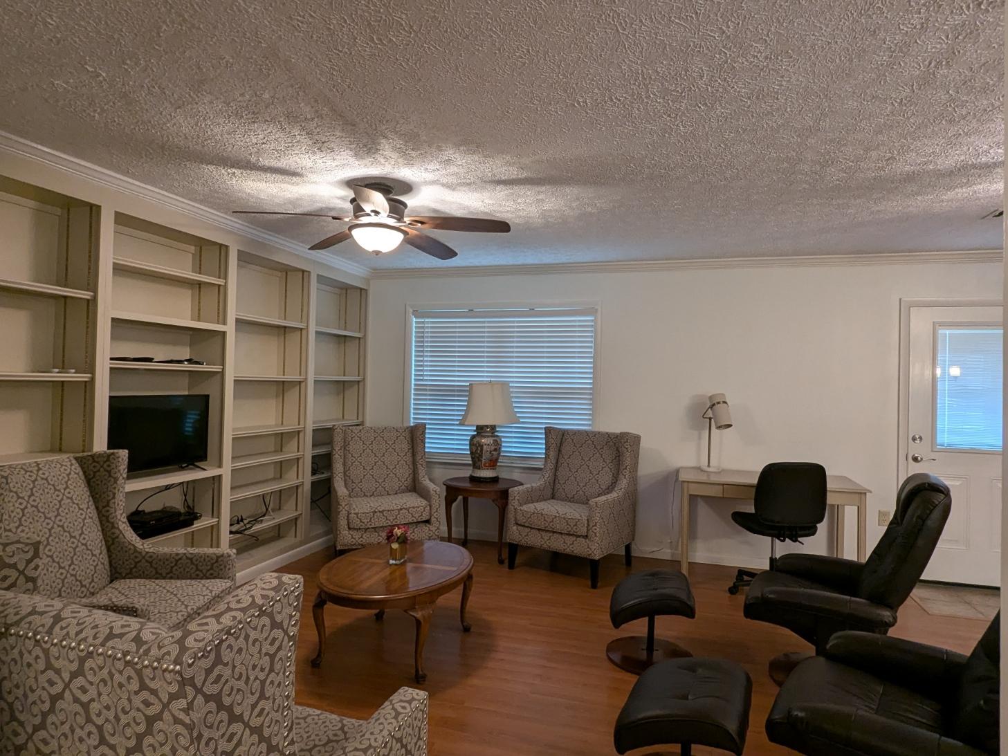 809 McLemore Dr – photo 4