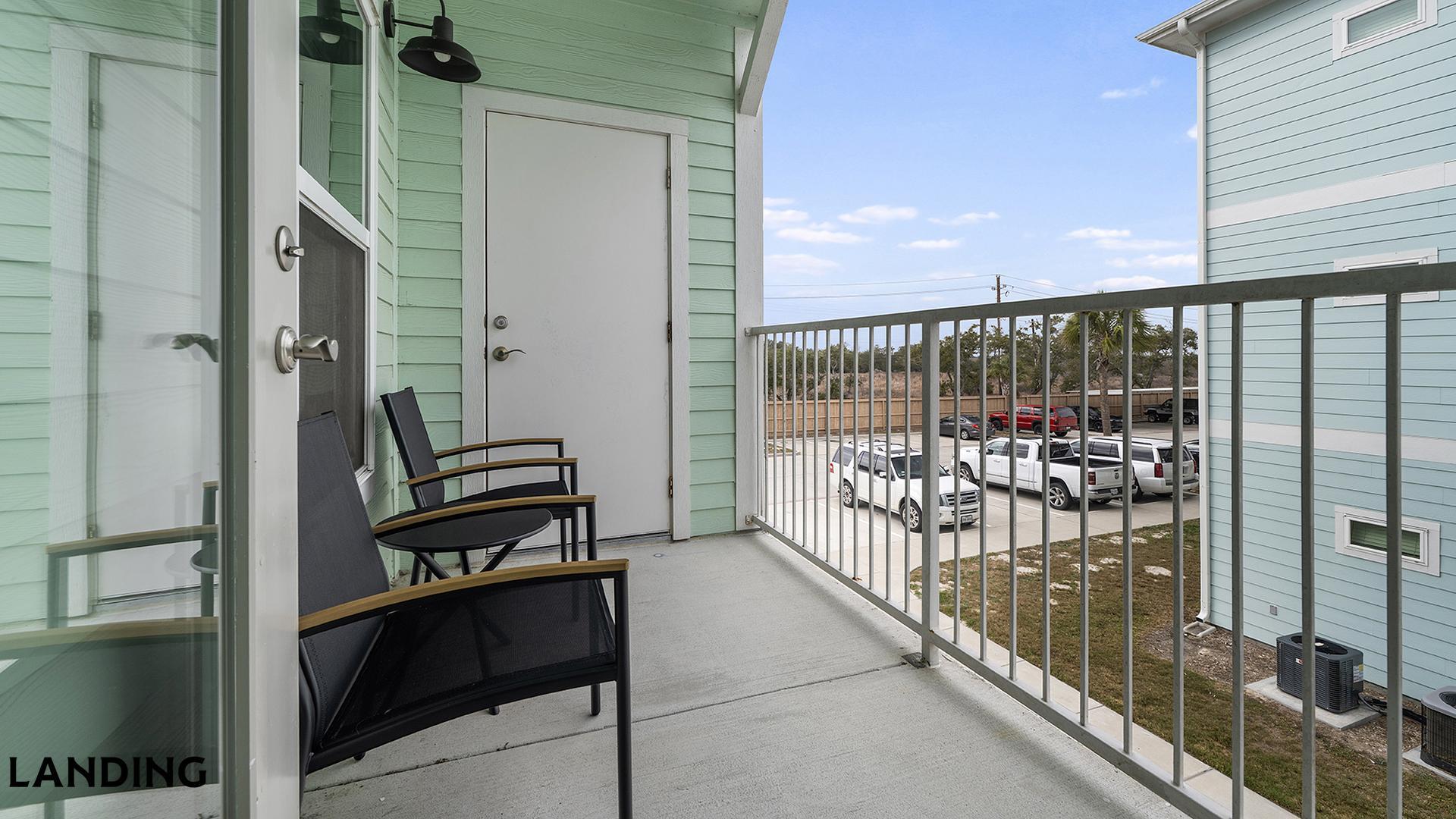 2400 FM2165 unit 6202 – photo 3