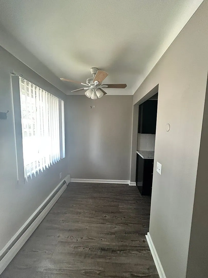 4101 Harvest Ln – photo 3