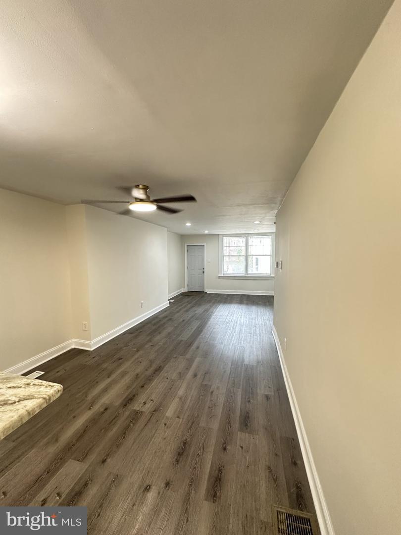 6010 N Lambert St – photo 5