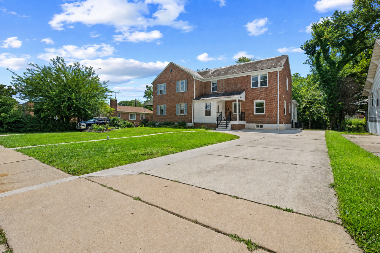 3717 Seven Mile Ln – photo 1