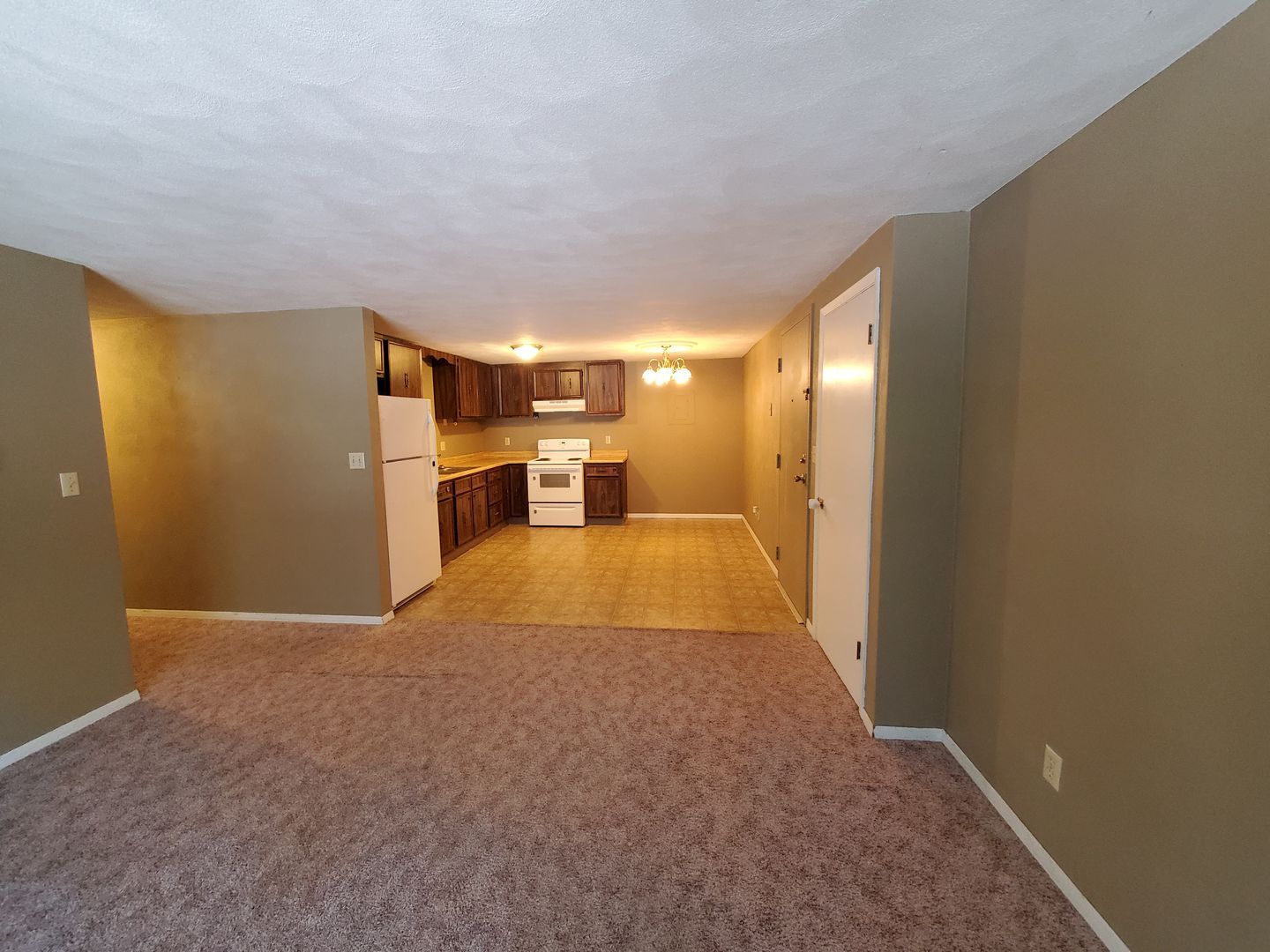 210 N High St unit 106 – photo 3