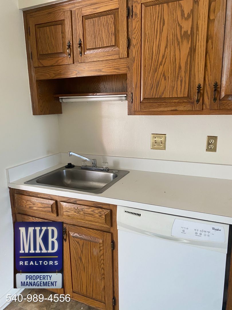 216 Dalewood Ave – photo 3