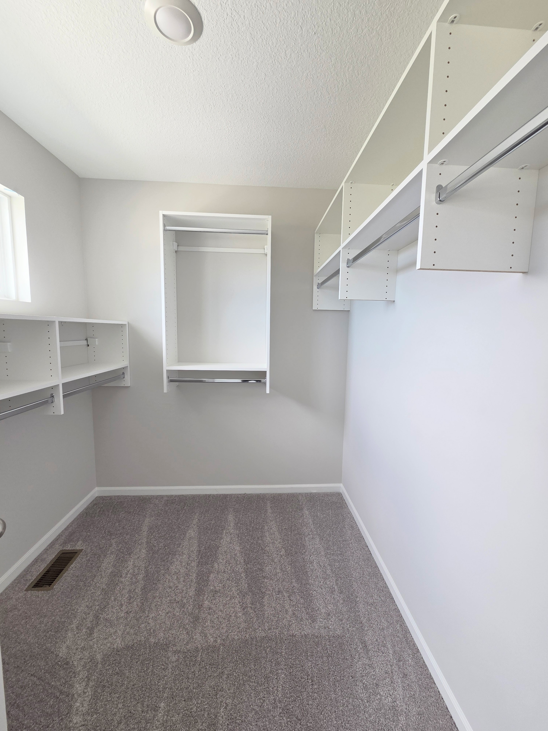 3565 Canal Square Dr – photo 4