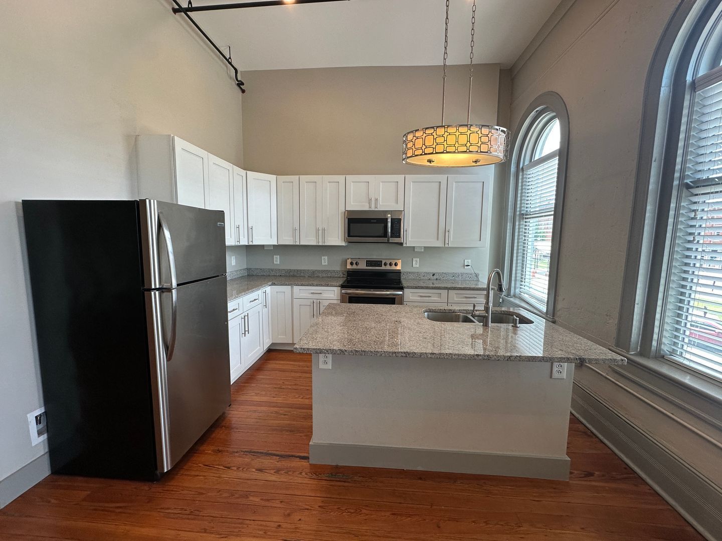 614 Poplar St unit 204 – photo 3