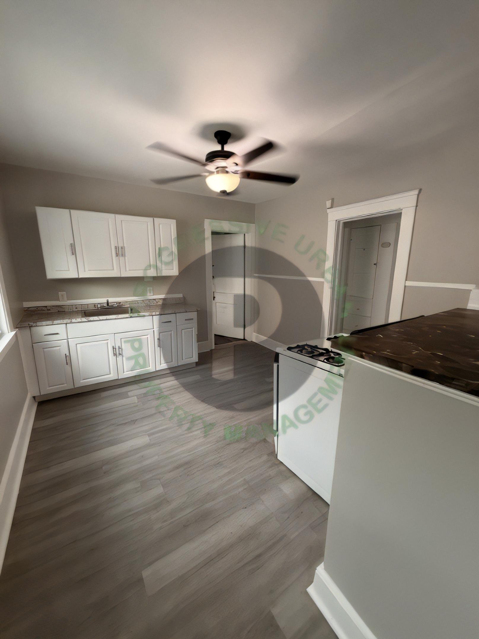 15619 School Ave – photo 2