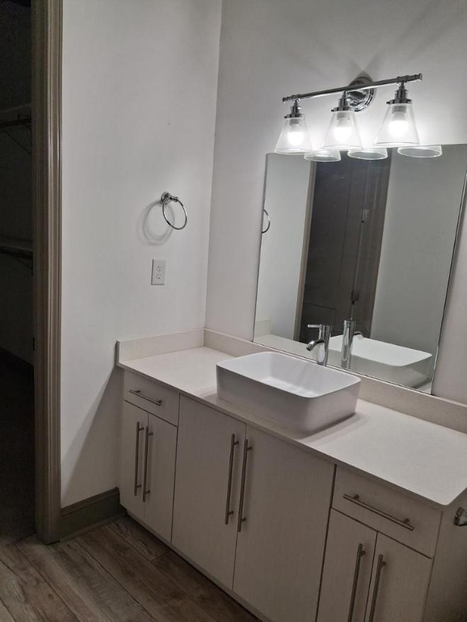 340 6th St – photo 5