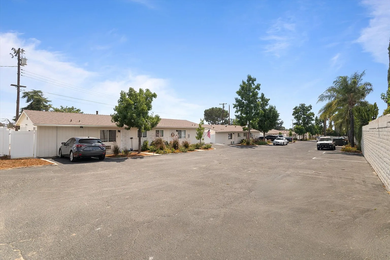 Vista Palms Apartment Homes- Yucaipa, CA – photo 1