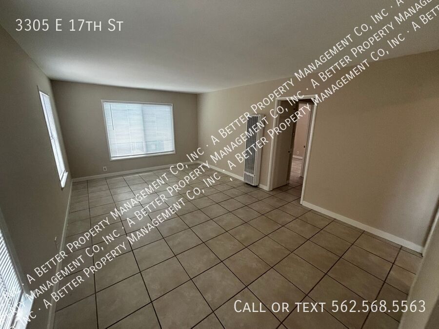 3305 E 17th St – photo 3