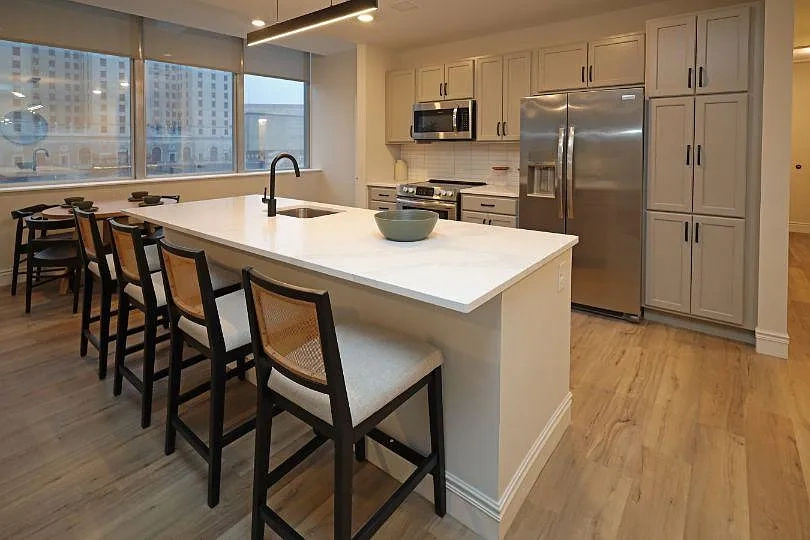 Residences at 55 – photo 4