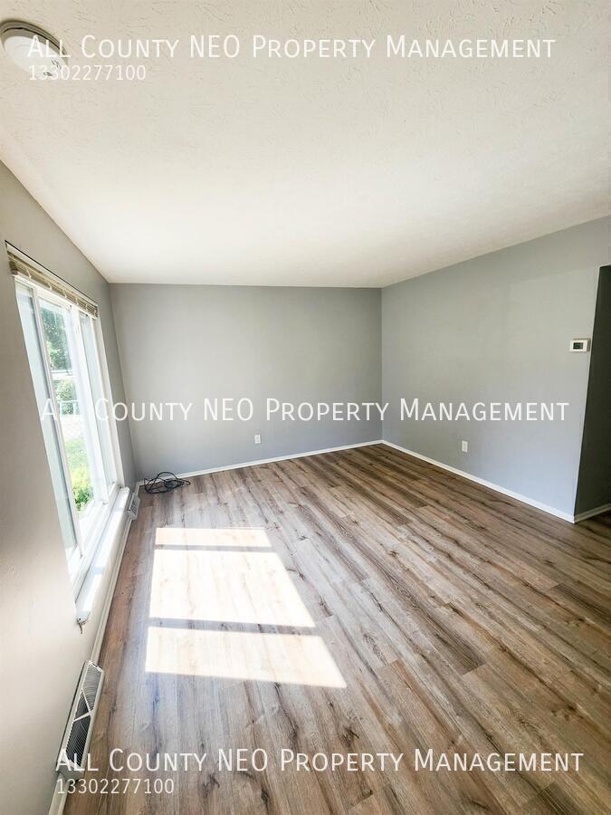 1080 E 167th St – photo 4