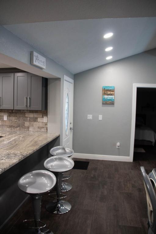 3301 19th Ave W – photo 3