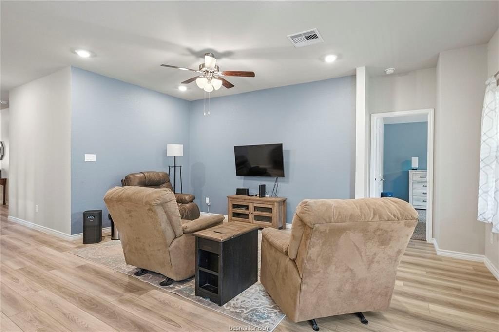 2042 Rock Rdg Ave – photo 5