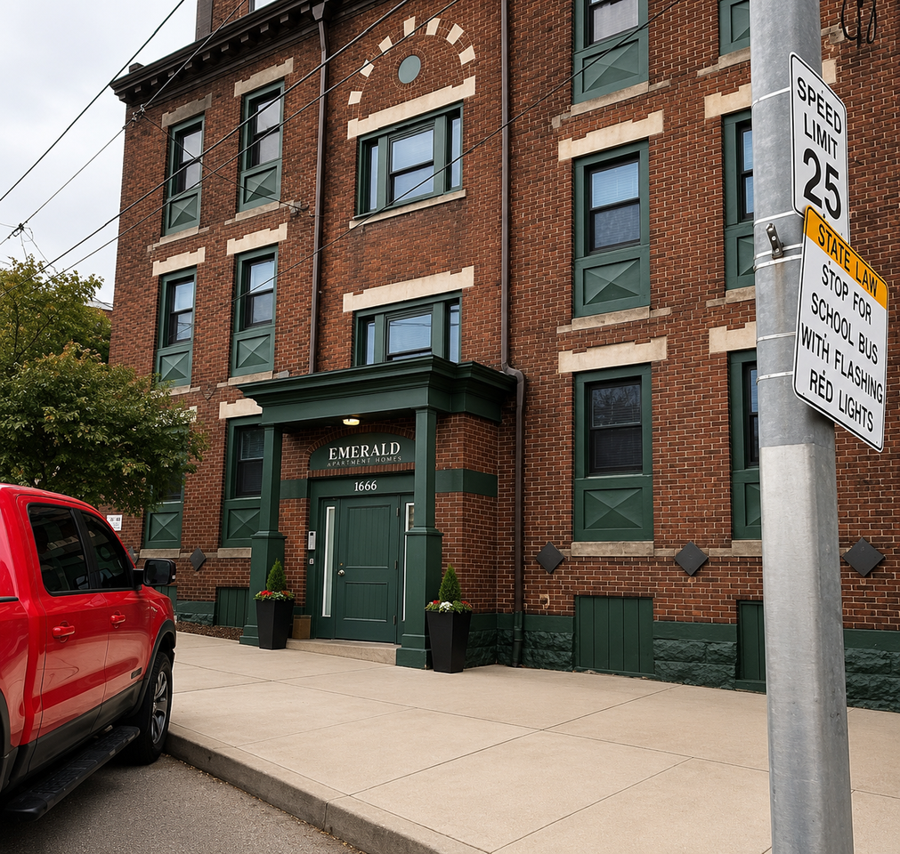 1656 Broadway Ave unit 201 – photo 1