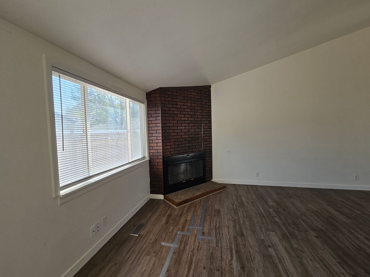 2311 W 4130 S – photo 4