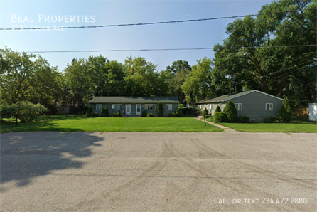 1933 Essex Ave – photo 1