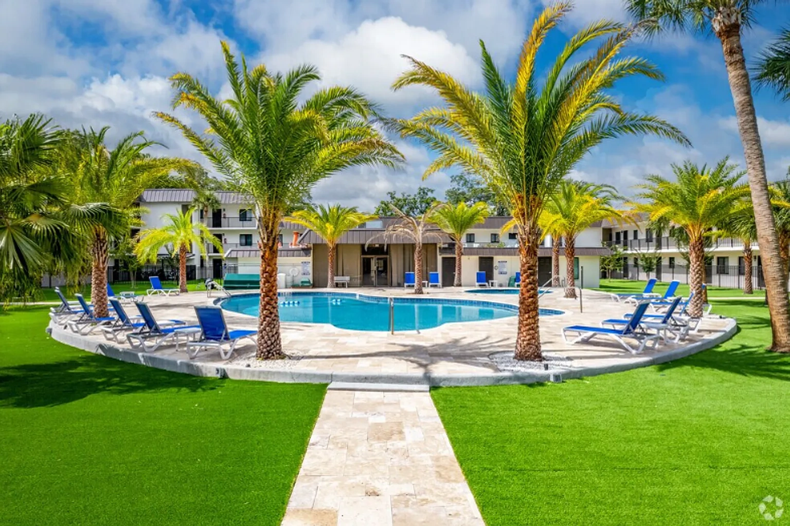 Pearl Cove Apartments – photo 2