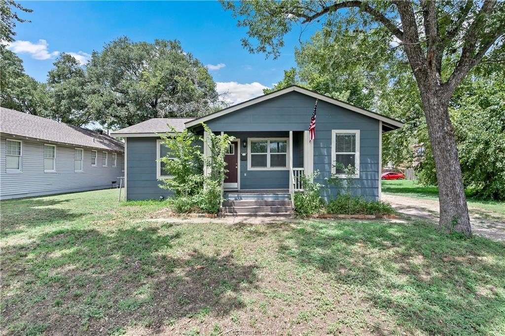 702 E William Joel Bryan Pkwy – photo 1