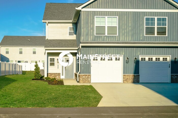 2053 N Sarah Dr – photo 2