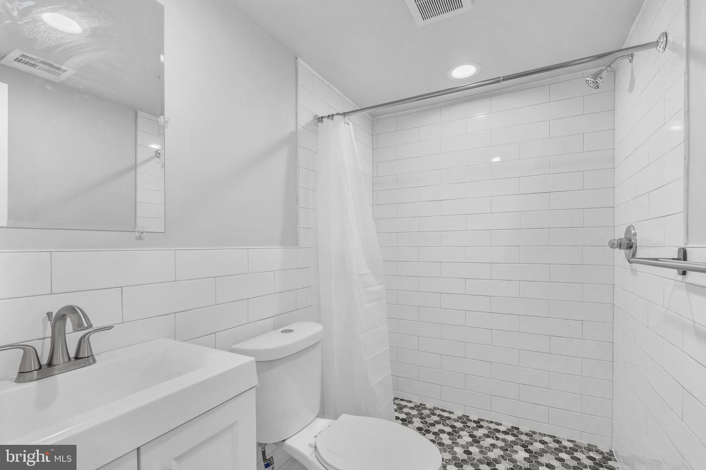 69 Slocum St – photo 5