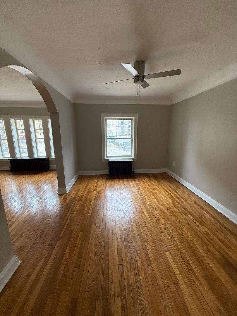 12065 Edgewater Dr unit 5 – photo 4