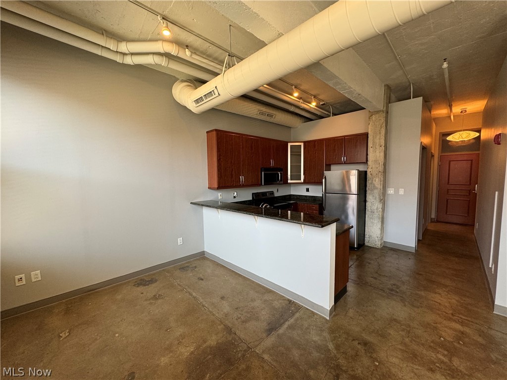 1104 Prospect Ave E unit 305 – photo 2