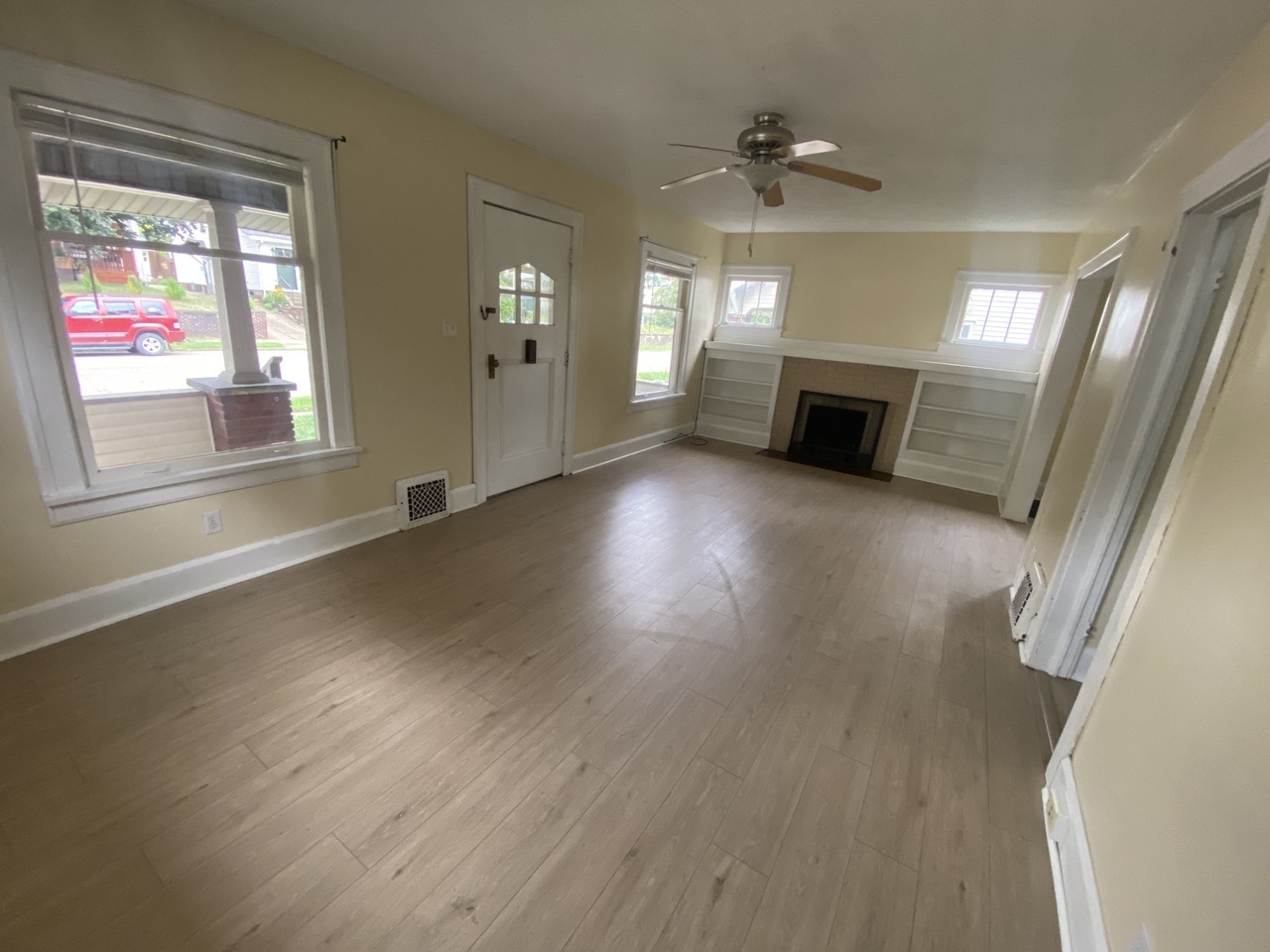 2517 Landscape Ave NW – photo 4